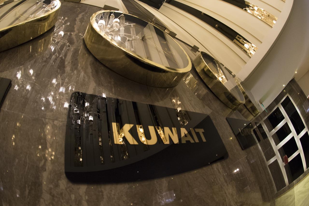Lumiere Des Etoile Kuwait City Exterior foto
