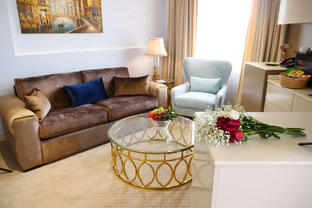 Lumiere Des Etoile Kuwait City Quarto foto